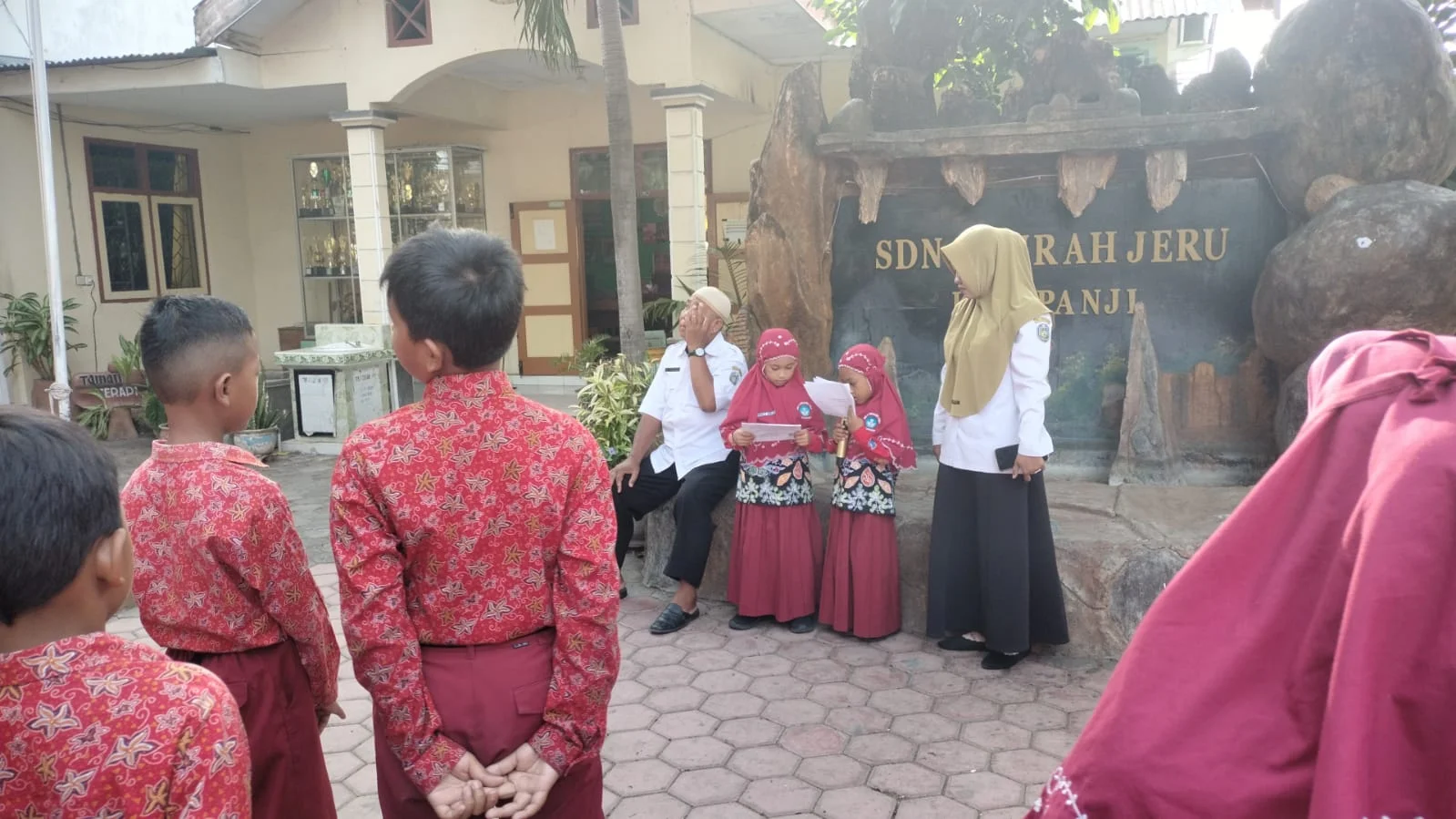 RAMUSI ( RABU MURID MENGINSPIRASI)